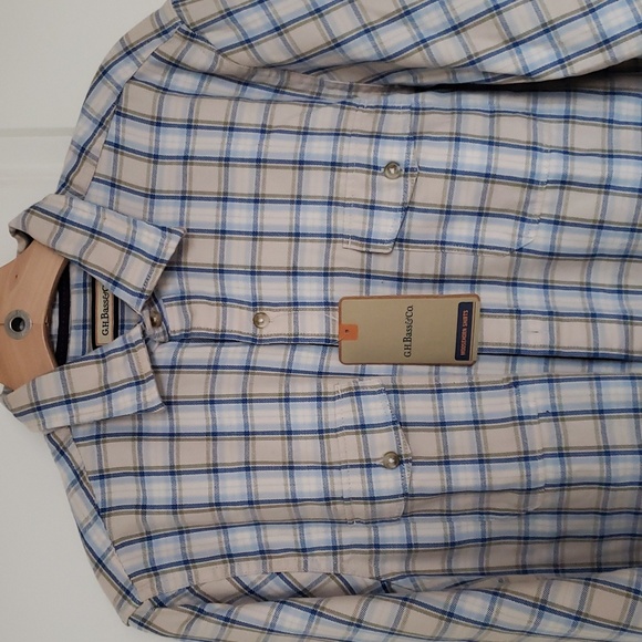 GH Bass & Co Plaid Moosehorn Blue Beige Green Button Up Size Medium NWT - Picture 2 of 6